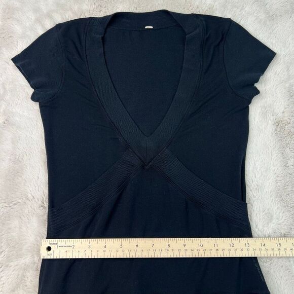 Lululemon Ribbed VNeck Short Sleeve Dance Pulse Dress Black Size 6 Tennis Stretc - Picture 7 of 9